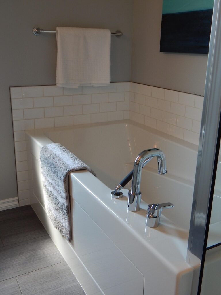 bathtub, tub, bath, bathroom, bathe, towel, faucet, wash, home, interior, shower, hygiene, gray home, gray bathroom, gray interior, gray shower, bathtub, bathtub, bathtub, bathtub, bathtub, tub, bathroom, bathroom, towel, shower, shower